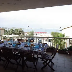 Viadelmare Bed & Breakfast